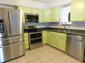 2422 1/2 Hidden Valley Dr in Grand Junction, CO - Building Photo - Building Photo
