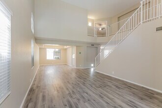 4537 E Tanglewood Dr in Phoenix, AZ - Building Photo - Building Photo