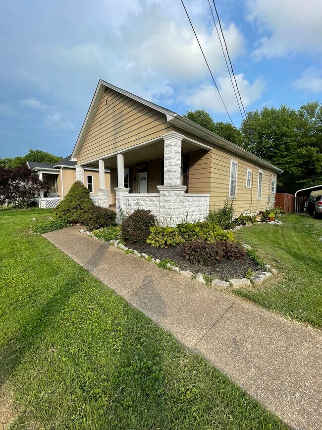 7101 Springfield Rd Rentals in Wadesville, IN