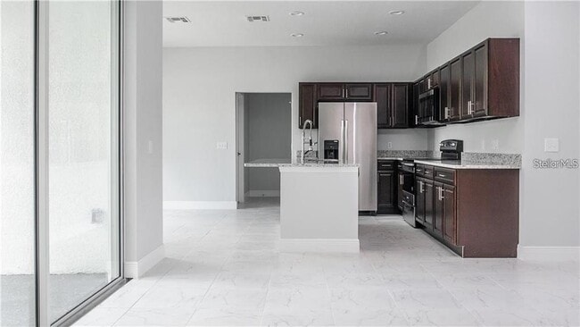 1 Flatfish Dr in Poinciana, FL - Building Photo - Building Photo