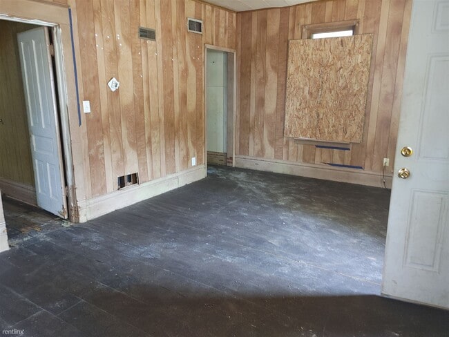 2011 W Ann St photo'