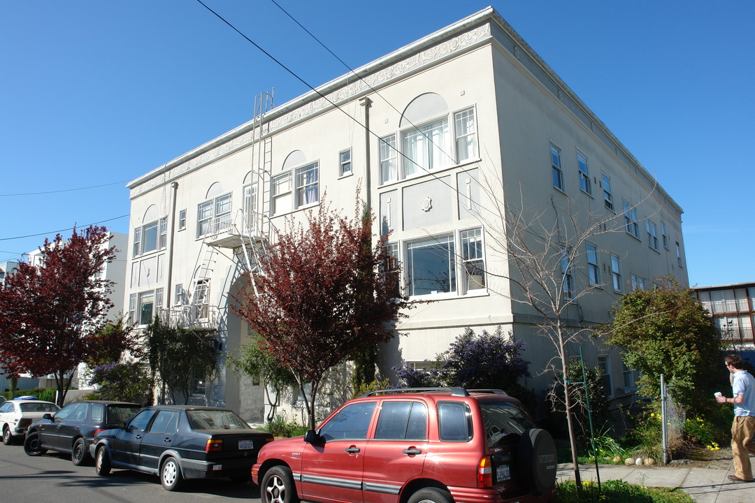 1740 Walnut St in Berkeley, CA - Building Photo