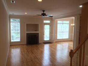 101b Meadowbrook Rd in Charlotte, NC - Building Photo - Building Photo