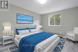 45 Paisley Blvd W in Mississauga, ON - Building Photo - Building Photo