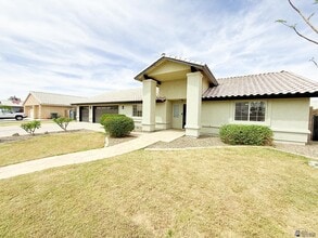 3590 W 27th Pl in Yuma, AZ - Building Photo - Building Photo