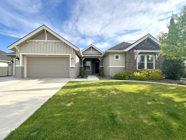 property at 1421 W Whitehall Dr