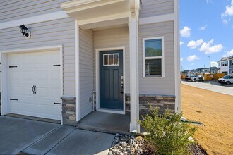 414 Belgian Red Wy in Wake Forest, NC - Building Photo - Building Photo