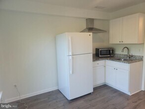 9620 Potters Hill Cir in Lorton, VA - Building Photo - Building Photo