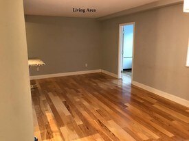 4545 MacArthur Blvd NW, Unit g6 in Washington, DC - Building Photo