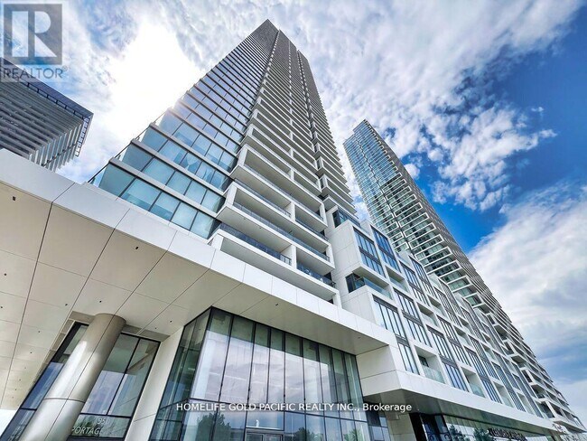 950-3950 Portage Pkwy in Vaughan, ON - Building Photo - Building Photo