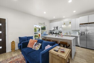 4951 Baja Ct in San Diego, CA - Building Photo - Building Photo