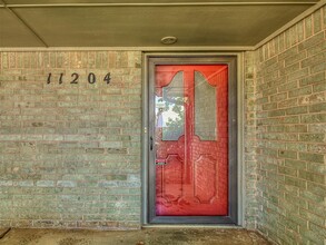 11204 Leaning Elm Rd in Oklahoma City, OK - Building Photo - Building Photo