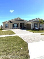 8321 Paragrass Ave in Melbourne, FL - Building Photo