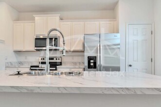 8356 Zenith Cir in Jacksonville, FL - Building Photo - Building Photo
