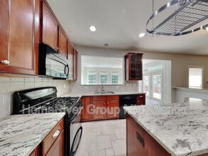 16475 Kramer Estate Dr in Woodbridge, VA - Building Photo - Building Photo