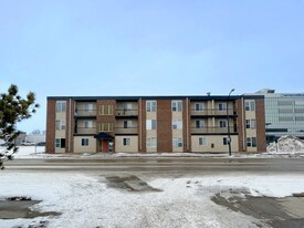 Mainstreet Gaetz Core in Red Deer, AB - Building Photo