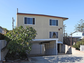 4433 Montalvo St in San Diego, CA - Building Photo - Building Photo