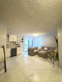 10451 W Broward Blvd, Unit 201 in Plantation, FL - Building Photo - Building Photo