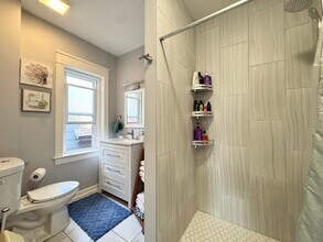 512 W 39th Terrace in Kansas City, MO - Building Photo - Building Photo