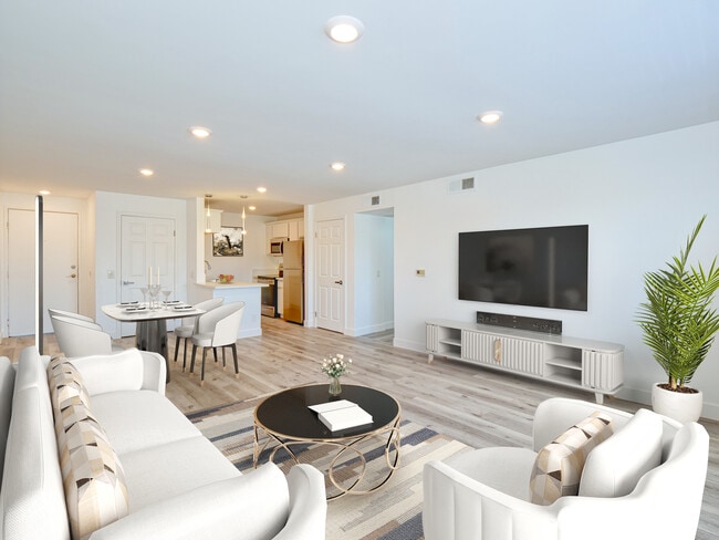 301 N Alvarado St