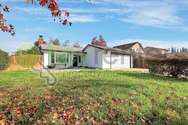 5631 Mt Everest Ct in Sacramento, CA - Building Photo - Building Photo