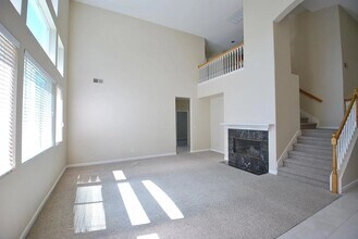 3757 Glacier Park Way in Elk Grove, CA - Building Photo - Building Photo