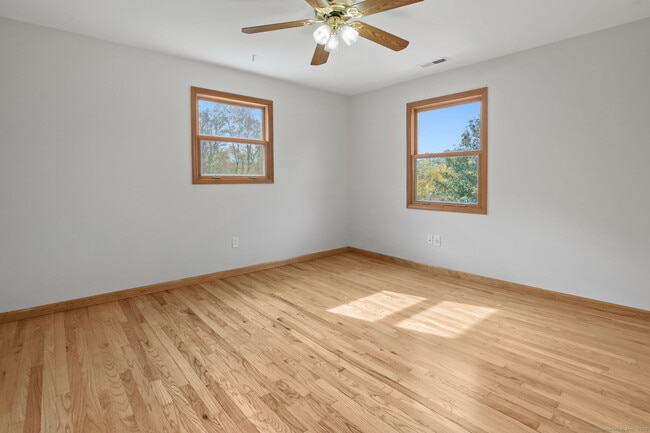 294 Turkey Roost Rd in Monroe, CT - Building Photo - Building Photo
