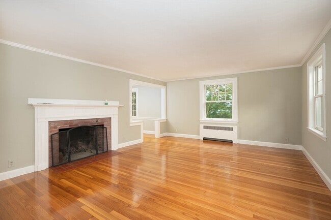 99 Fairway Dr in Newton, MA - Building Photo - Building Photo