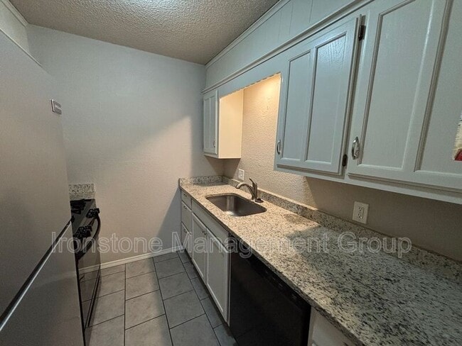 4420 S Union Ave in Tulsa, OK - Building Photo - Building Photo