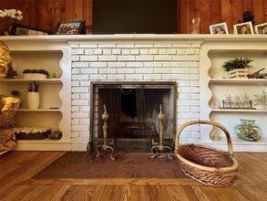 11 Atlas Ave in Malverne, NY - Building Photo - Building Photo
