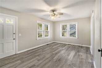 428 Keyes Dr in Parchment, MI - Building Photo - Building Photo