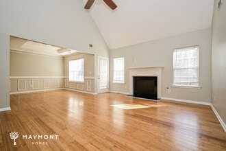 5470 Frontier Ct in Ellenwood, GA - Building Photo - Building Photo