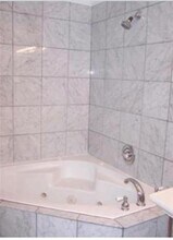 3060 Pharr Ct N Northwest in Atlanta, GA - Building Photo - Building Photo