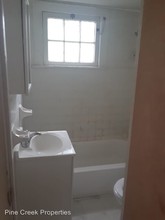 21101 Ball Ave in Euclid, OH - Building Photo - Building Photo