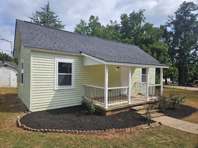 property at 402 Floyd St