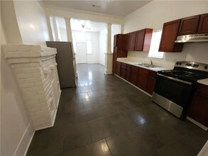 8403 Apricot St in New Orleans, LA - Building Photo - Building Photo
