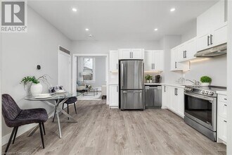 125 Cathcart St in Hamilton, ON - Building Photo - Building Photo