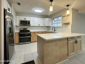 1239 Glen Laura Rd in Jacksonville, FL - Building Photo - Building Photo