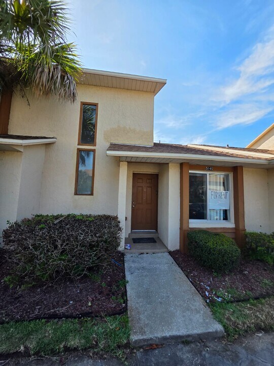 5146 La Mancha Ct in Orlando, FL - Building Photo
