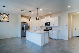 11896 W Charismatic Dr in Marana, AZ - Foto de edificio - Building Photo