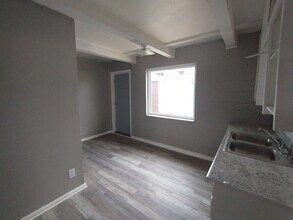 1317 W Dora St in Wichita, KS - Building Photo - Building Photo