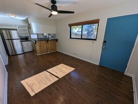 504 Long Bow Ln in Austin, TX - Building Photo