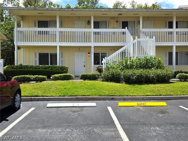 property at 4615 Bayshore Dr