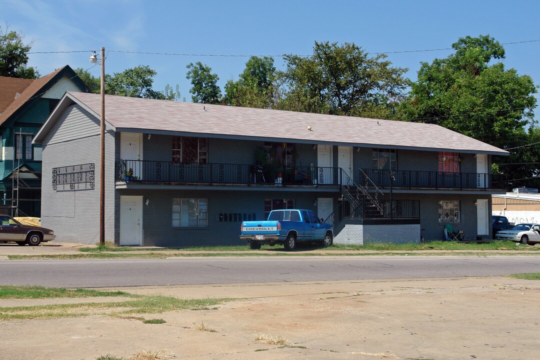 1200 N H St in Fort Smith, AR - Building Photo