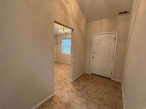 7131 Greenlake Dr in Evansville, IN - Building Photo - Building Photo