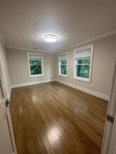 23 Arlington St, Unit 3 in Boston, MA - Building Photo - Building Photo
