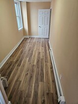 58 S Main St in Manville, NJ - Building Photo