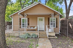 1120 1/2 Tillery St in Austin, TX - Building Photo