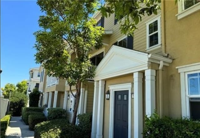 property at 1427 Abelia