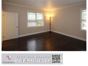 286 N Madison Ave-Unit -106 in Pasadena, CA - Building Photo - Building Photo